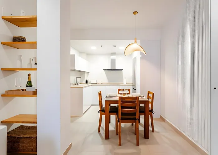 Alberthouse - Lujoso Apartamento En El Centro De Malaga